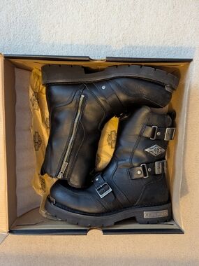 Harley-Davidson Black Leather Biker Boots with Buckles